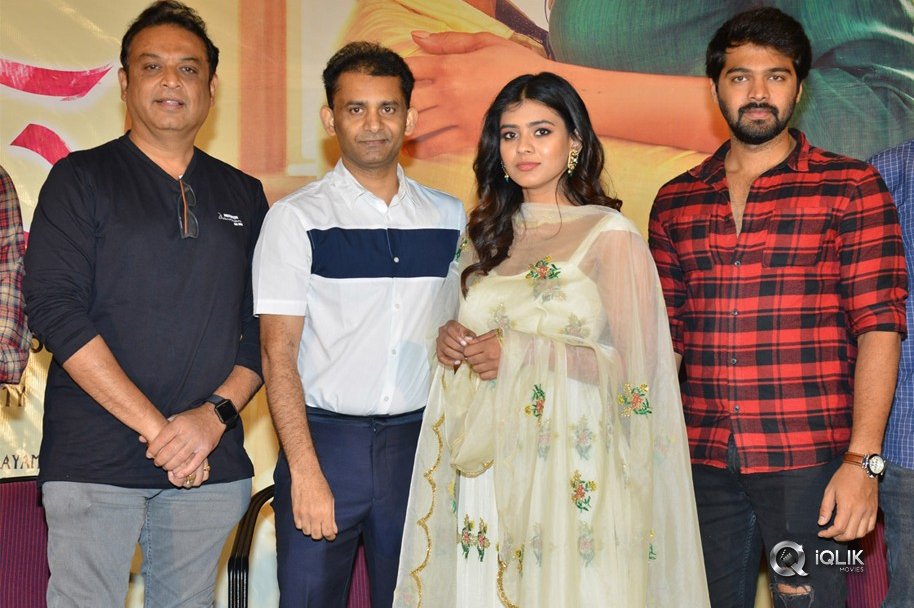 24-Kisses-Movie-Trailer-Launch